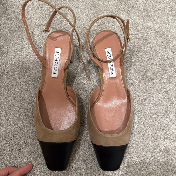 Shoes - Picture 1 of 4